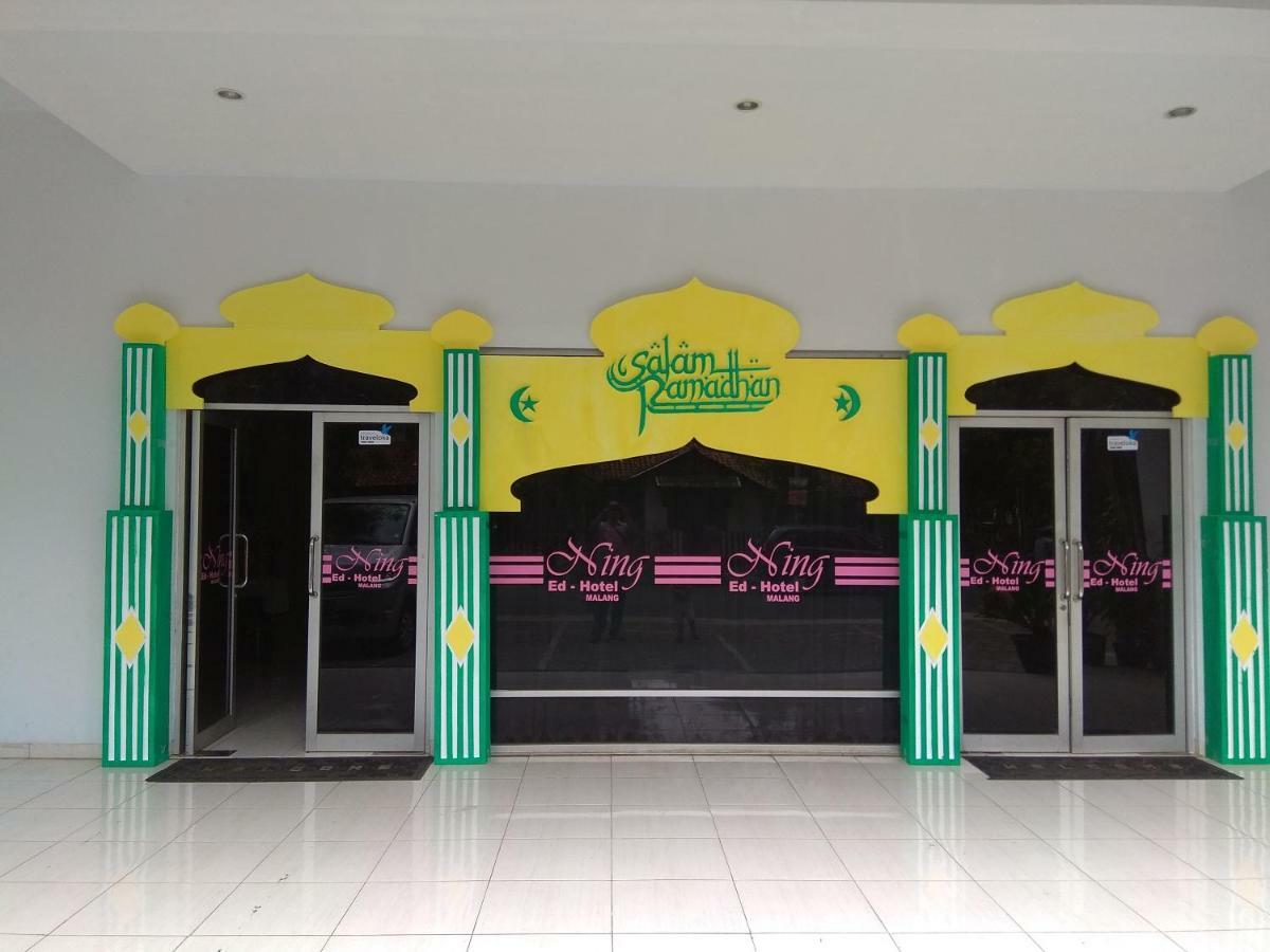 Ning Ed-Hotel Malang Extérieur photo