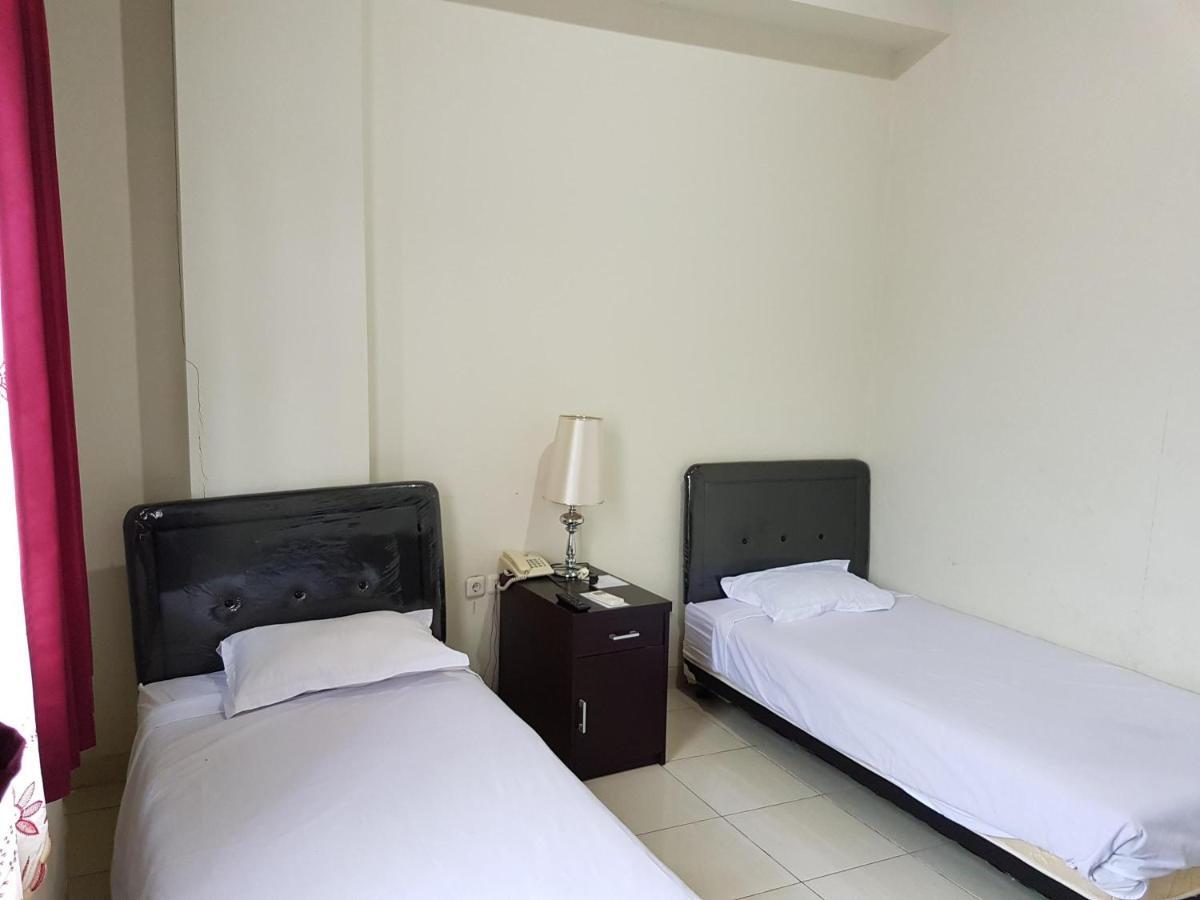 Ning Ed-Hotel Malang Chambre photo